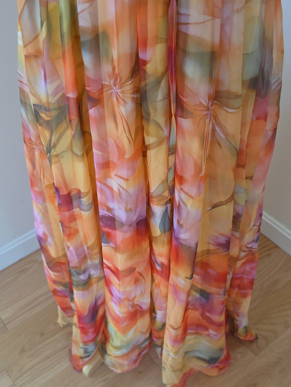 New! Loragal large watercolor chiffon front lace up maxi dress . - Picture 3 of 11
